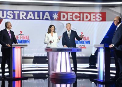 Does Trump own a cellphone? And other debate highlights