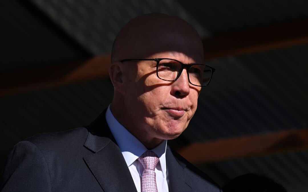 ‘Messy’ campaign has Dutton in peril amid poll plunge