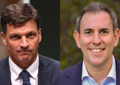 It’s the economy, stupid. But who are the better managers?