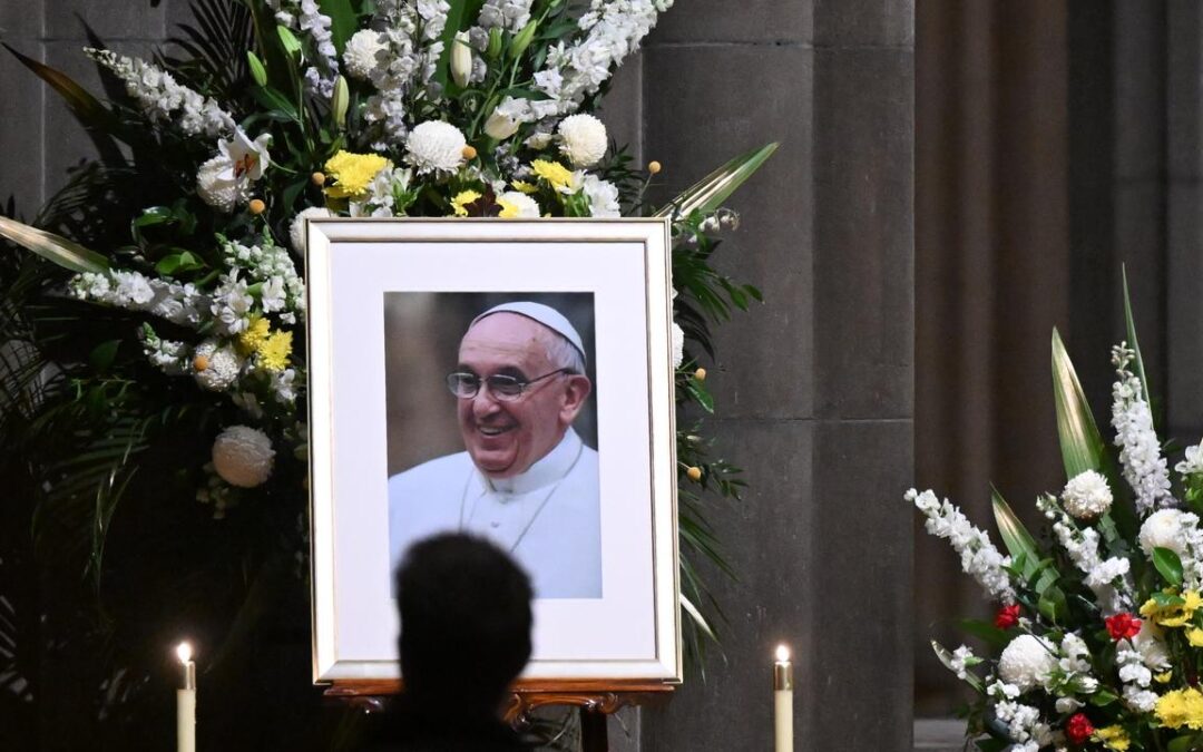 Aussie mourners recall ‘greatest gift’ of people’s Pope