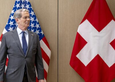 US and China begin talks on easing trade war