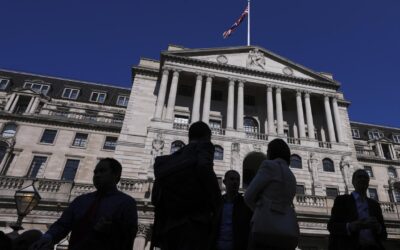Bank of England cuts main interest rate by 0.25pc