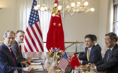 US and Chinese officials meet in the UK for trade talks