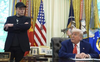 Musk’s father says Elon made a mistake ‘under stress’