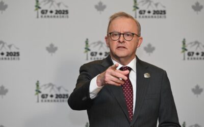 Australia calls for Middle East conflict de-escalation