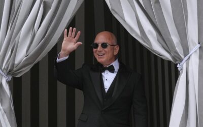 Jeff Bezos weds Lauren Sanchez in grand Venice ceremony