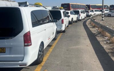 Australians flee Israel borders as evacuations ramp up