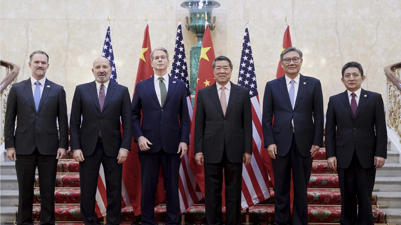 US and Chinese trade negotiators
