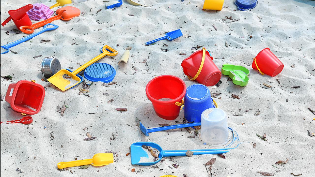Children's sand pit