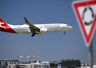 Qantas’s two-day hack delay fuels customer scam fears