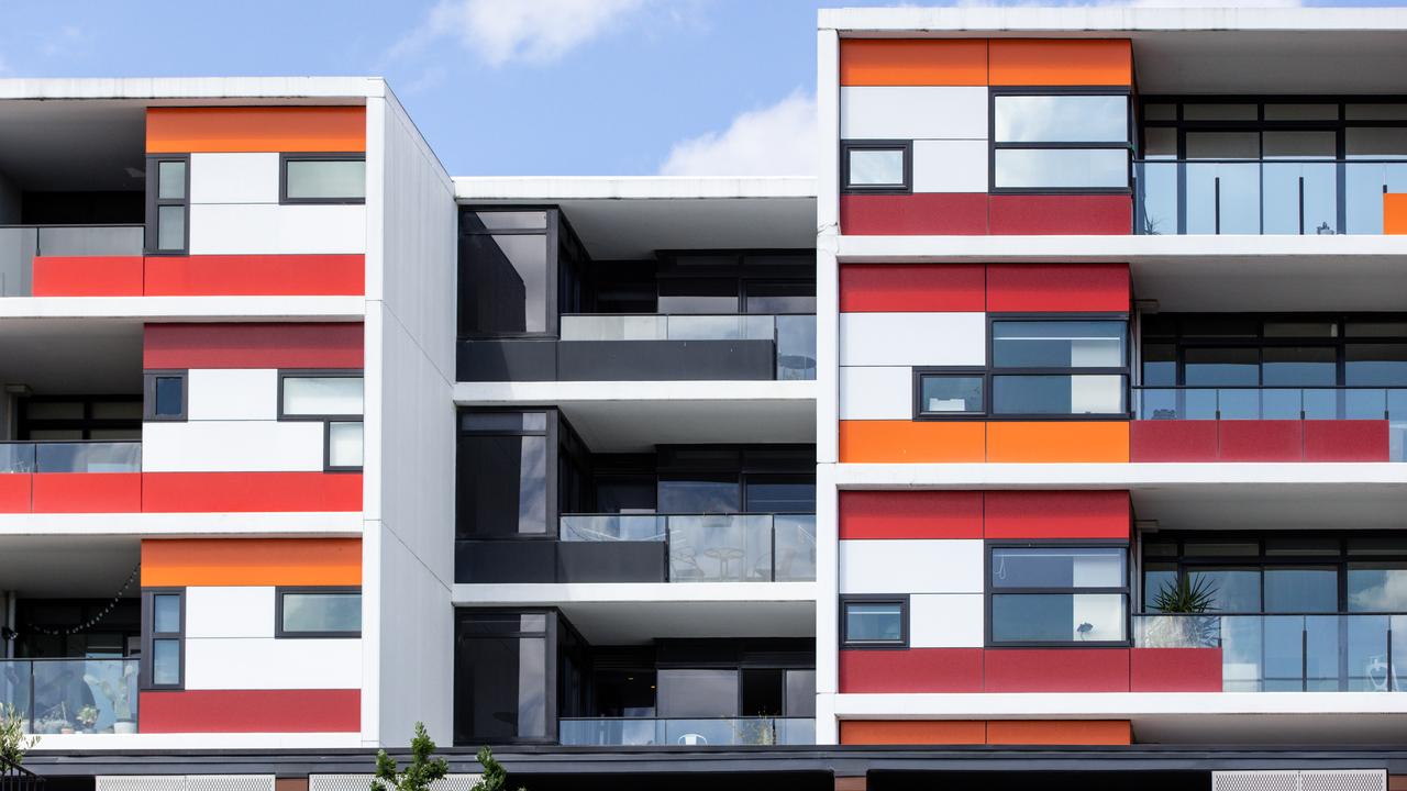 Apartment building