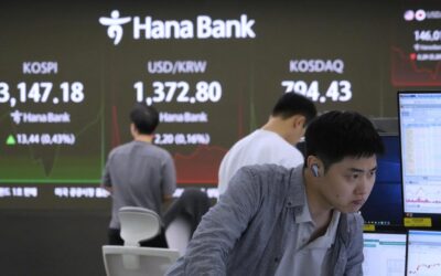 Global stocks climb on AI and rate cut optimism