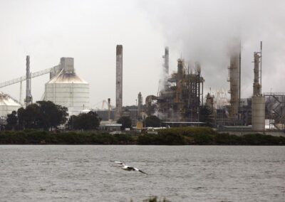 Green hydrogen powers back up with major funding