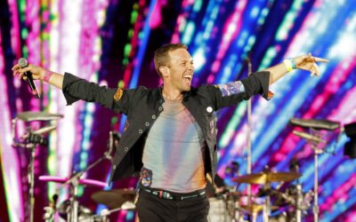 HR exec on Coldplay cam resigns after viral embrace