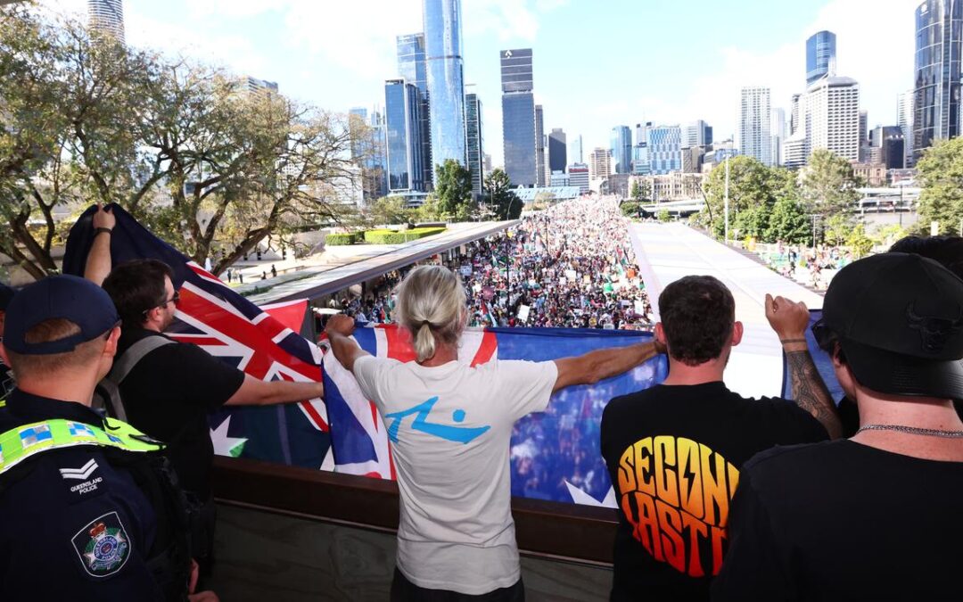 ‘No place for hate’: leaders condemn anti-migrant rally