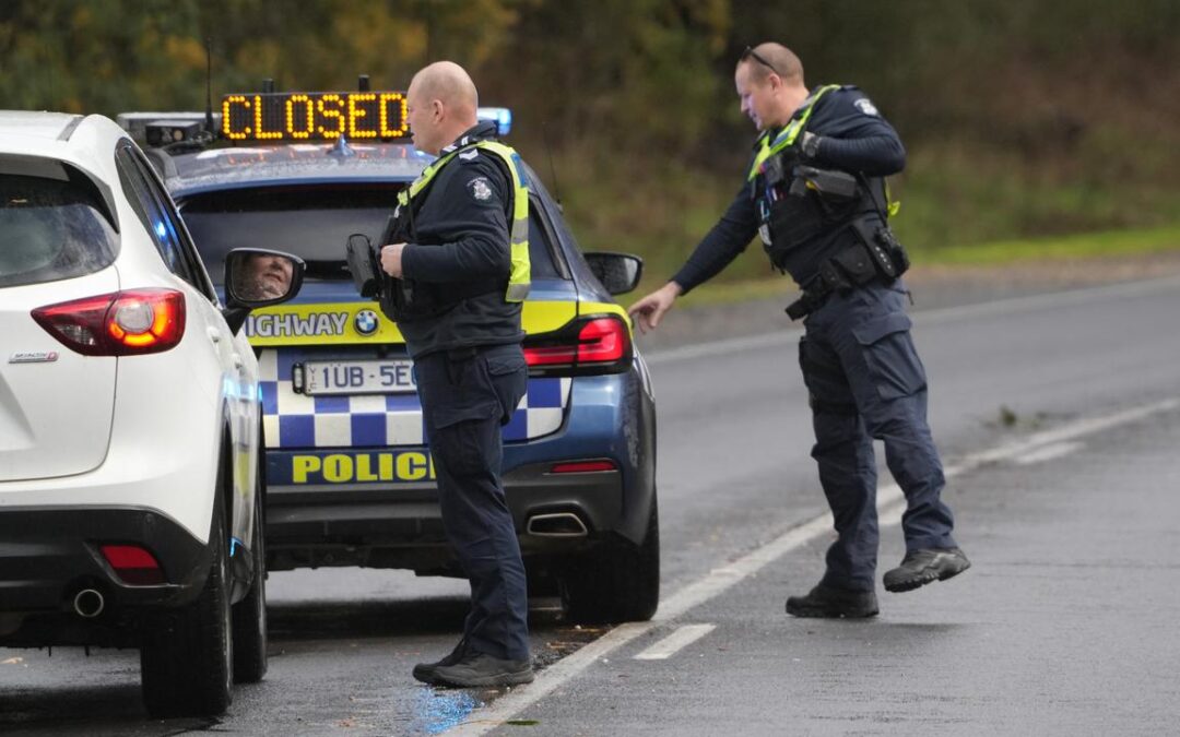 Manhunt for accused cop killer now in its fifth day