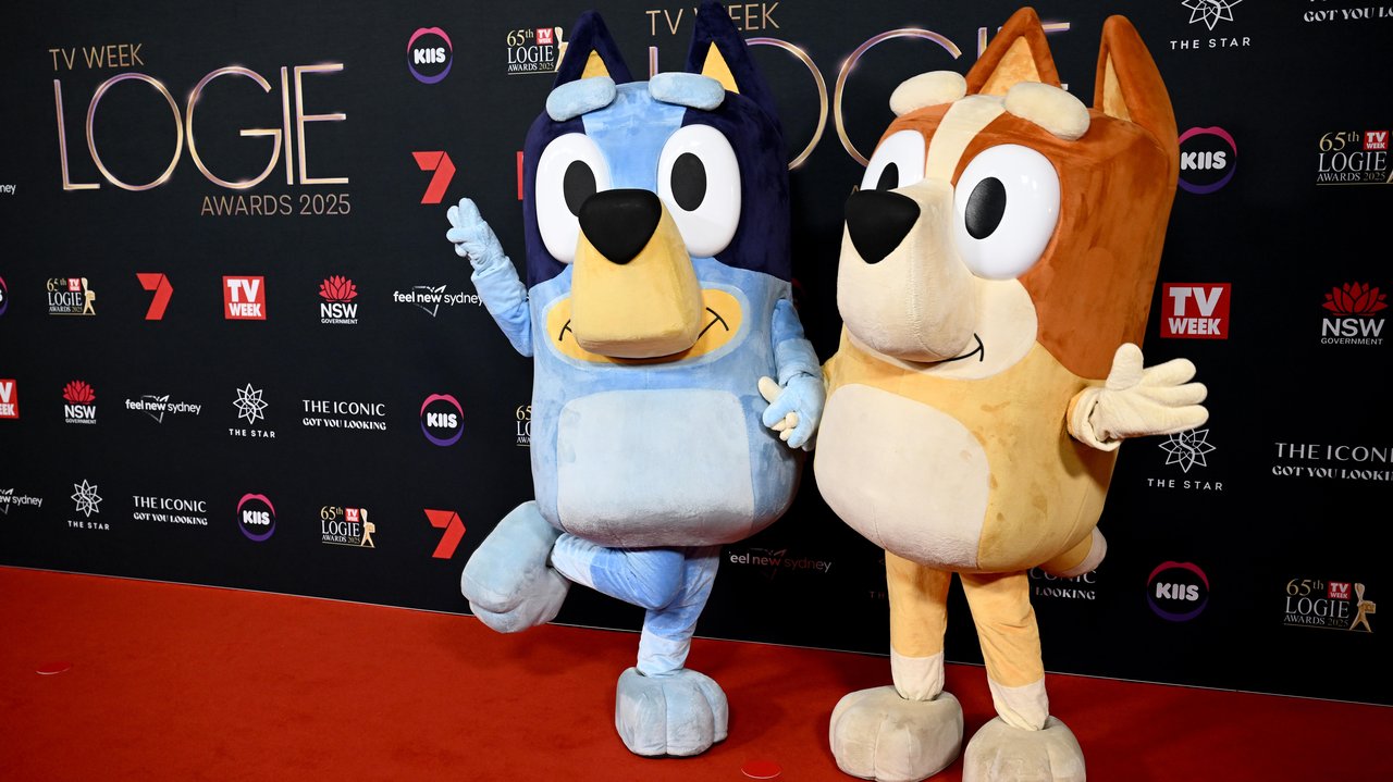 Bluey characters at Logies 