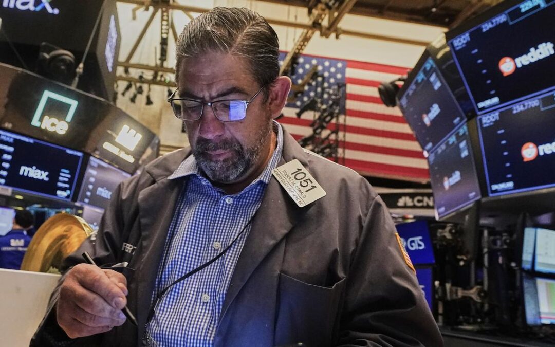 Stocks near record as markets await Trump-Putin talks