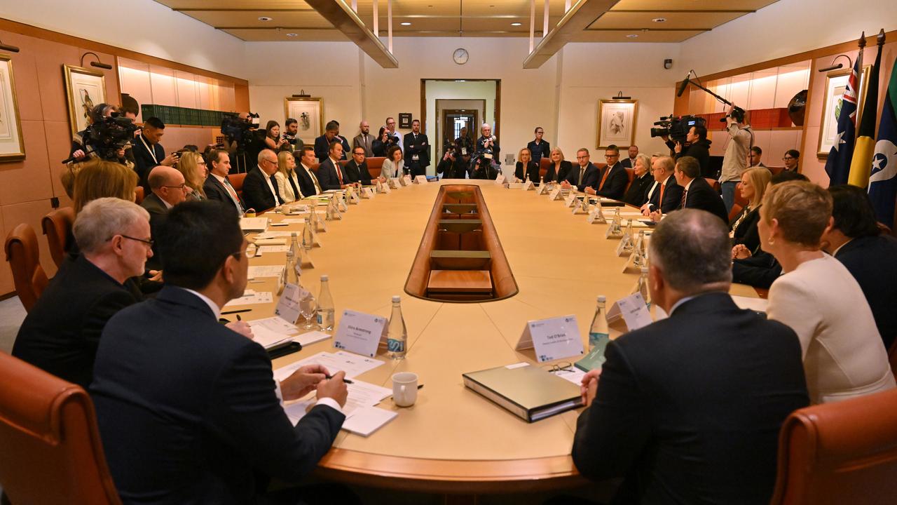 roundtable 