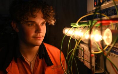 Tradie trouble: Australia lags in energy upskilling job