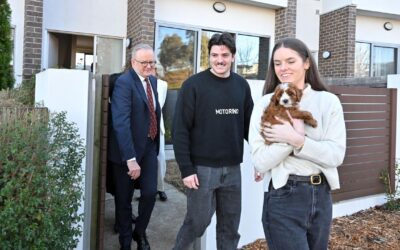 Housing bubble warning as deposit scheme fast-tracked