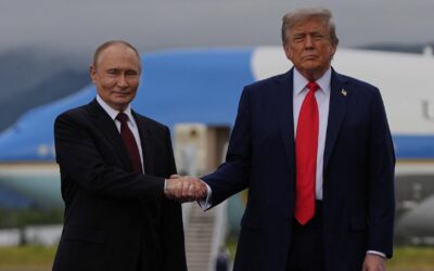 Putin and Trump shake hands ahead of Alaska summit
