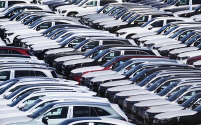 EU pushes for lower US car tariff in trade deal outline