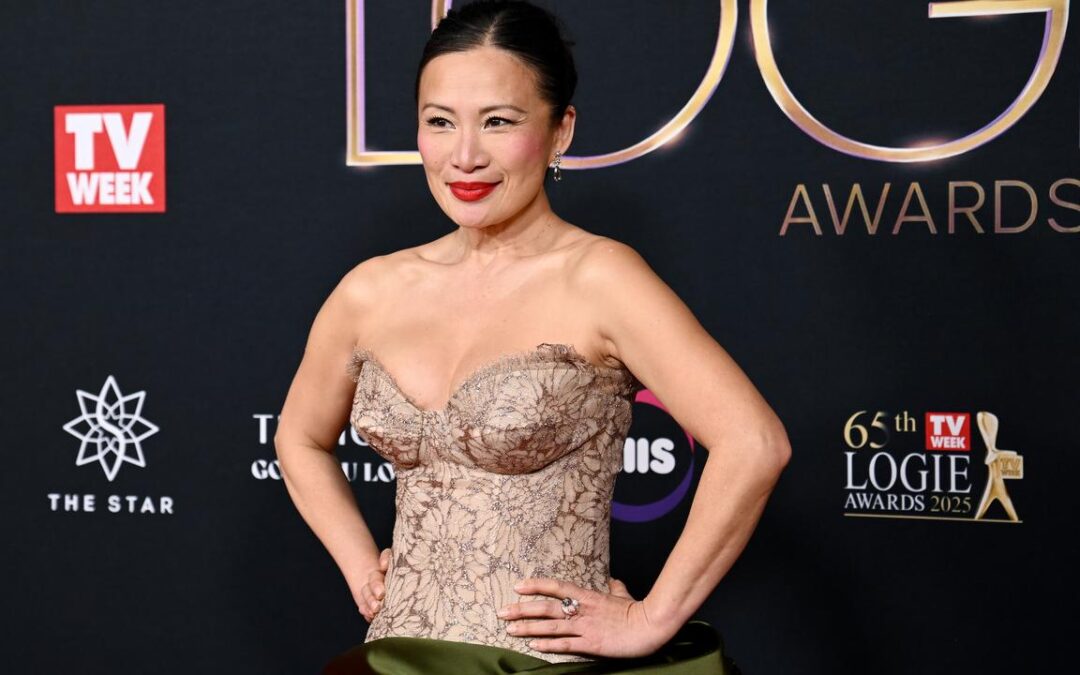 Stars shine on red carpet ahead of Logies