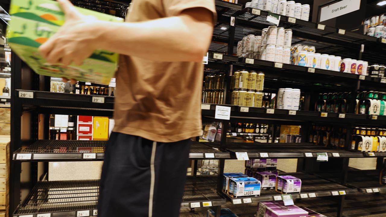 WOOLWORTHS WORKERS STRIKE