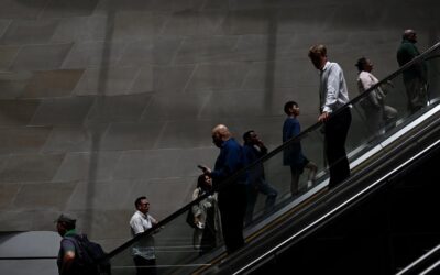 Unions, business at loggerheads over four-day work week