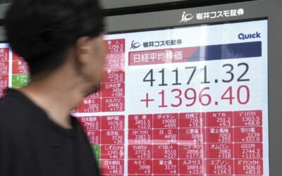 Asia shares fall as US unleashes fresh tariffs