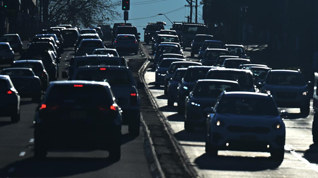 Traffic congestion during the morning peak hour