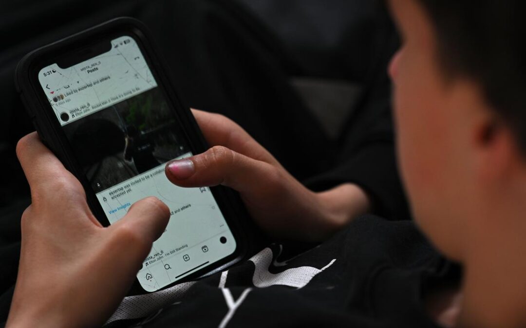 Kids to lose social media access but others will be OK