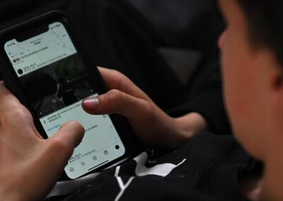 Kids to lose social media access but others will be OK