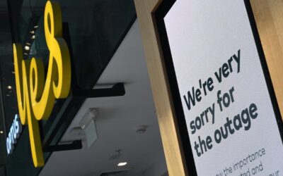 Premier slams Optus following triple zero outage deaths