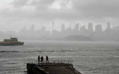 ‘Confronting’ climate risk report goes under microscope