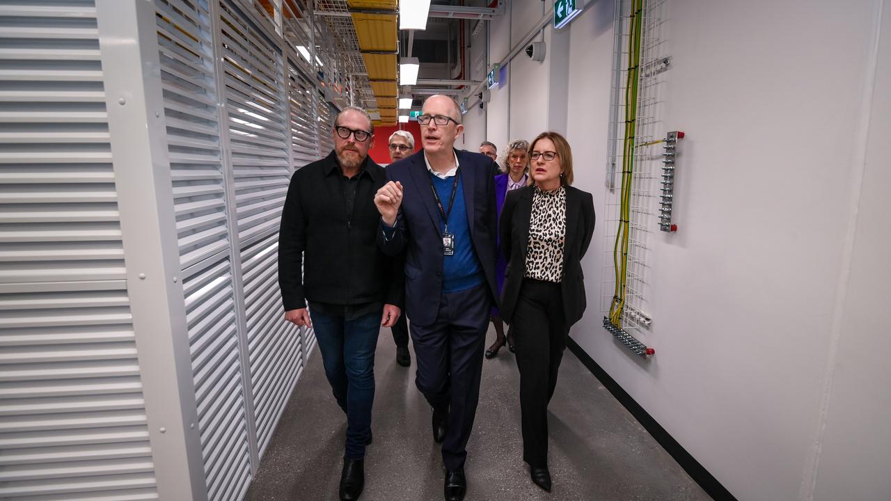 JACINTA ALLAN NEXTDC FACILITY TOUR