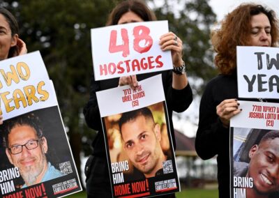 Trump peace deal hailed as crucial step to end Gaza war