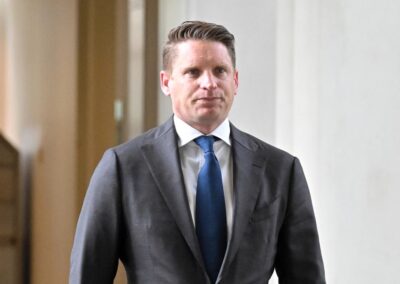 Liberal rebel to face grilling after frontbench exit