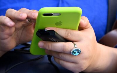 Financial stress, dodgy service: telco issues dial up