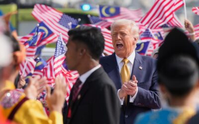 Trump heads to Tokyo for trade talks ahead of Xi summit