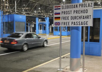 EU begins gradual rollout of digital border system