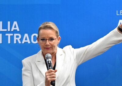 Liberal leaders try to repair party image after turmoil