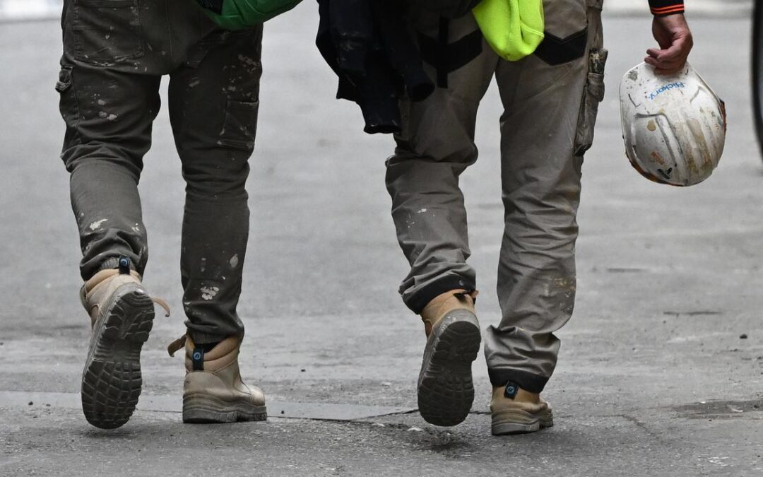 Worker shortages dampen surge in green energy, housing