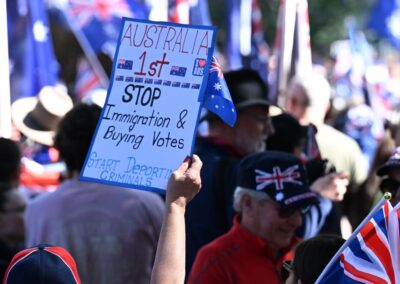 Conservatives zero in on migration after climate coup