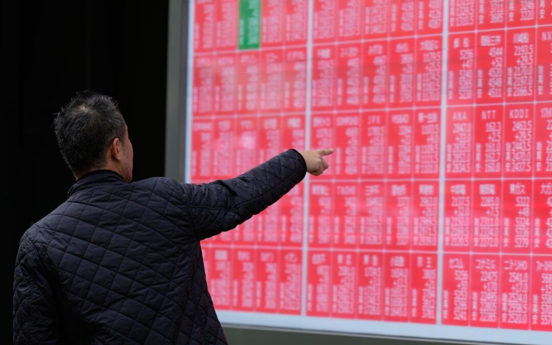 Souring mood on tech weighing on Asian markets