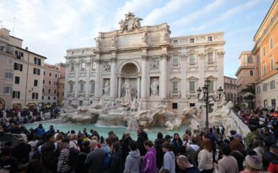 Rome to charge tourists to visit Trevi Fountain