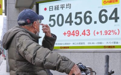 Stocks up as markets wind down to bumper year