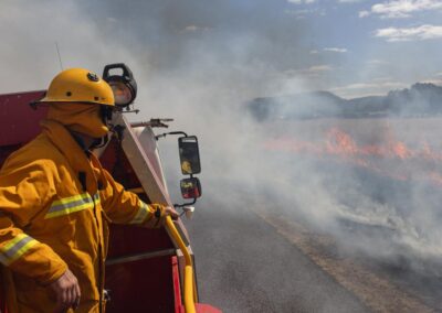 Persistent heatwave conditions fuel bushfire threat