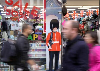 UK inflation falls before Bank of England rate decision